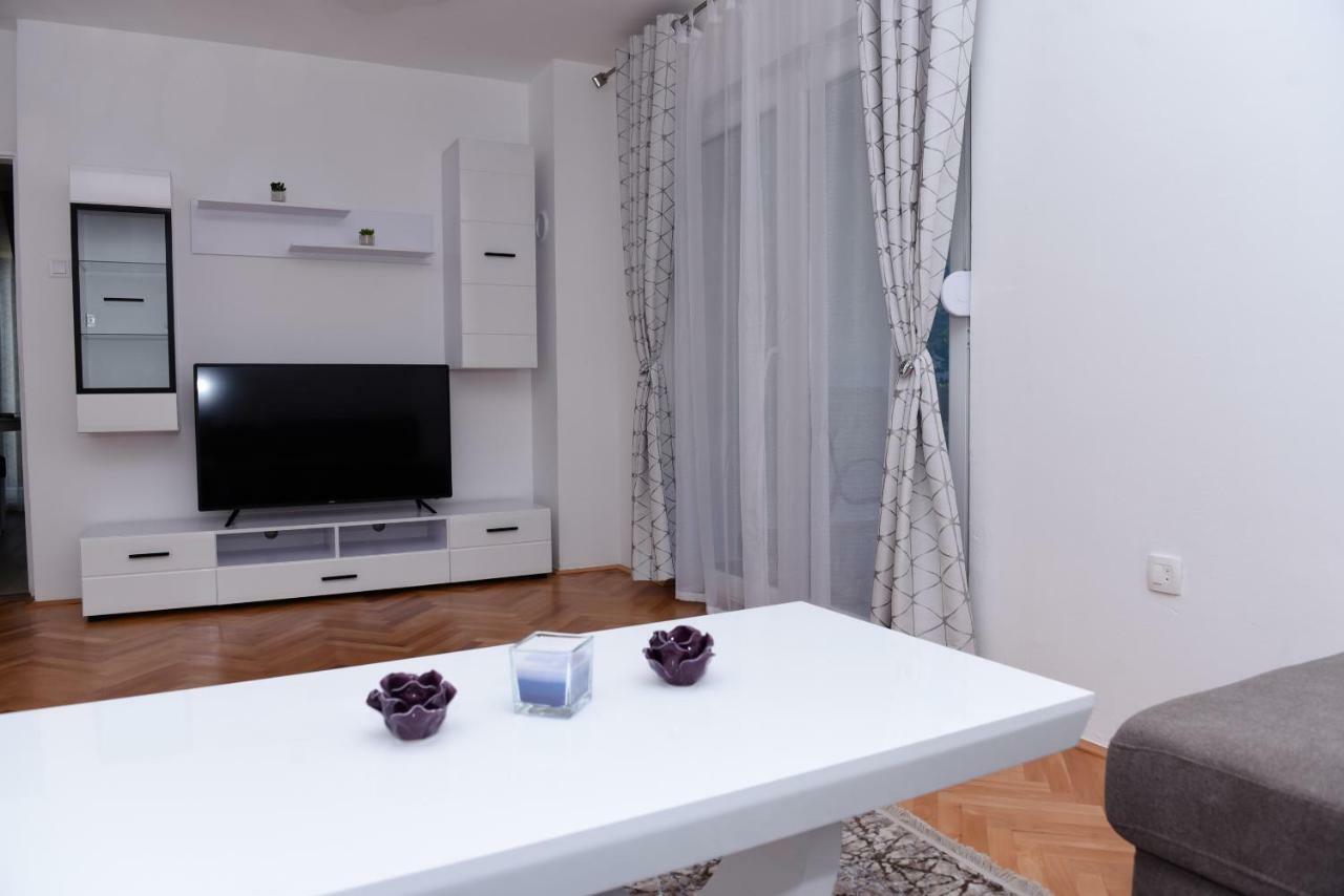 Lux Apartman Casablanca 플루지네 외부 사진