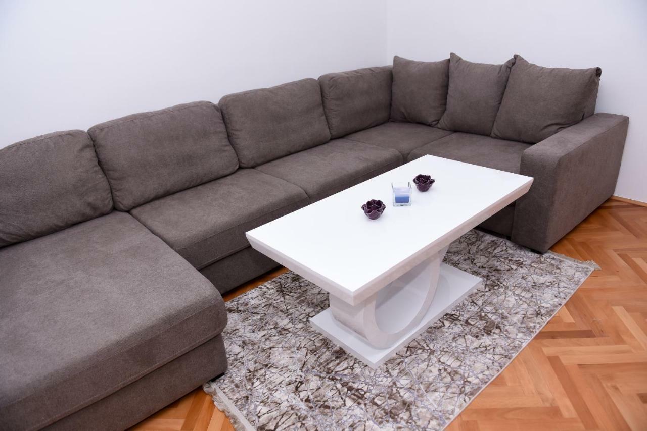 Lux Apartman Casablanca 플루지네 외부 사진